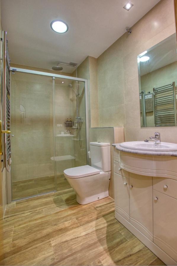 El Loft De Berta Apartment Oviedo Bagian luar foto