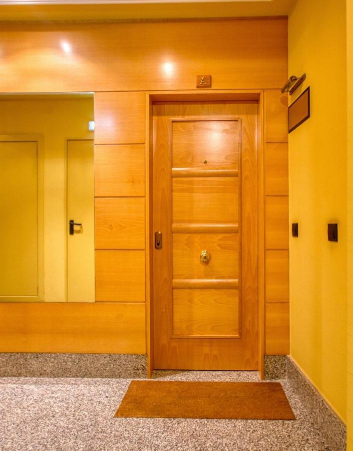 El Loft De Berta Apartment Oviedo Bagian luar foto