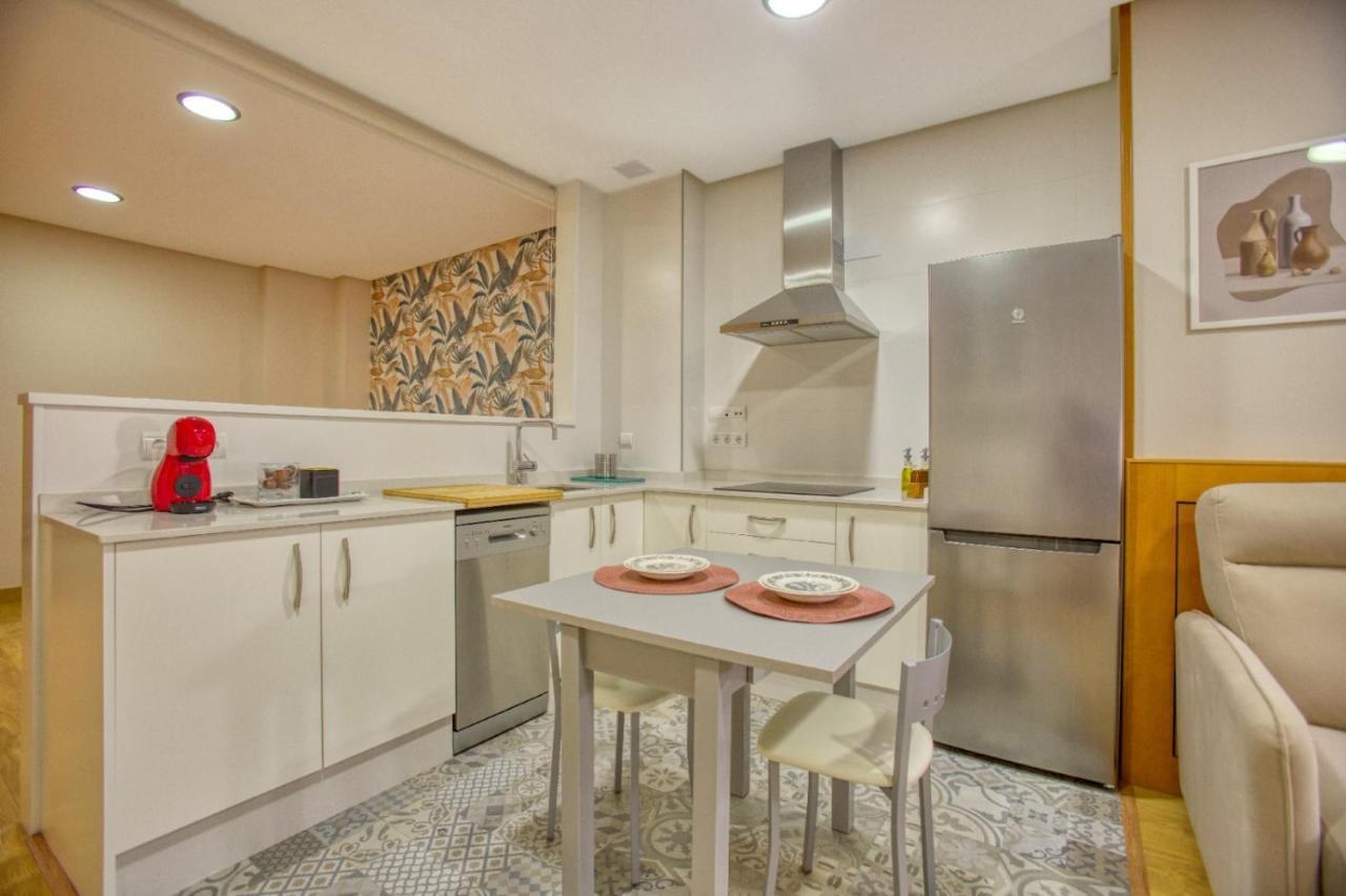 El Loft De Berta Apartment Oviedo Bagian luar foto